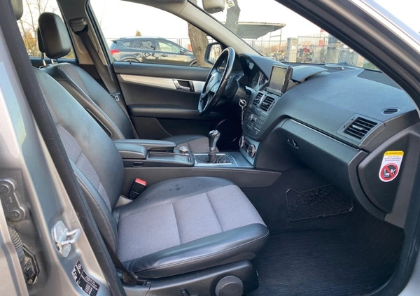 Mercedes-Benz Klasa C cena 29900 przebieg: 351000, rok produkcji 2008 z Będzin małe 379